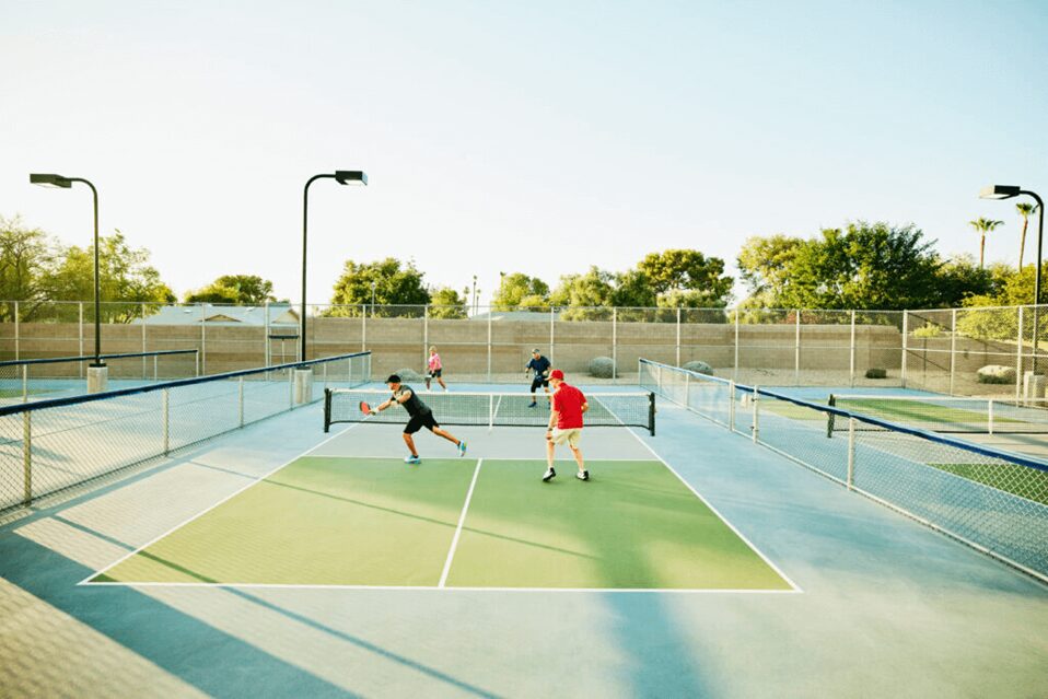 pickleball playing court 